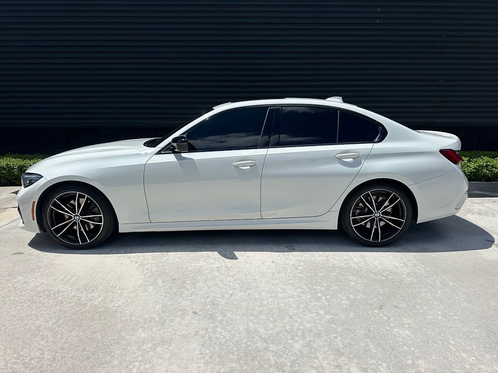 bmw 3 series 2022 3MW5R1J0XN8C27576 image bmw 3 series 2022 3MW5R1J0XN8C27576 image